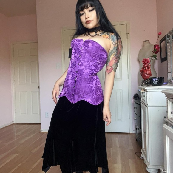 💜 Grunge Victorian Goth Corset NWT! - Picture 6 of 9